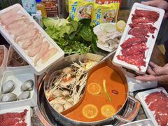 -来龍儿鲜切牛肉自助老火锅