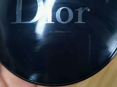 -Dior迪奥(上海世茂广场店)