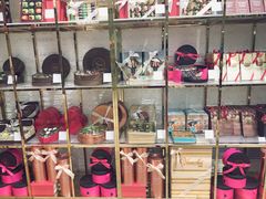 -VENCHI 闻绮(北京国贸商城店)