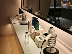 -涨巢·潮玩水疗局