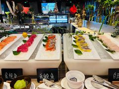 -隐秀山居酒店·秀厨融合西餐厅