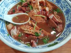 卤煮火烧-门框胡同百年卤煮(新街口店)