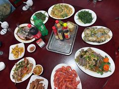 -岛中岛·海鲜大排档·万宁老字号(东澳店)