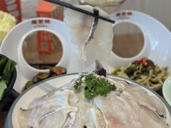 -龙聚德北京烤鸭(沙坪坝华宇A馆店)