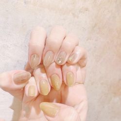 -慕拉美甲美睫皮肤管理