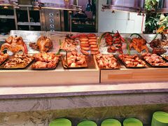 -新艺自助美食城(中山路店)