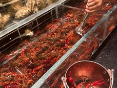 小龙虾-钱小奴海鲜自助黑金店(杭州滨江龙湖店)