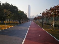-万绿园