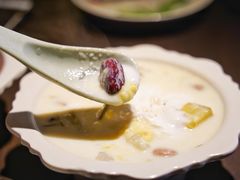 什锦捞-大头虾越式风味餐厅(光明广场店)