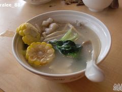 汤汤-咬不得高祖生煎·简餐(高银街店)