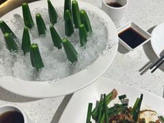 -肥仔文澳门猪骨煲(南京西路店)