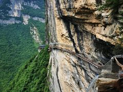 -鹿院坪生态旅游景区