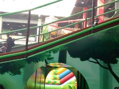 -蒙特利亲子乐园