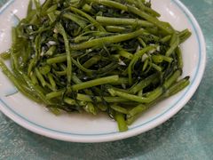 -鹤乡东北菜(崮山路店)