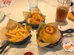 -必胜客(江东万达店)