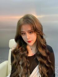 -Tloml salon