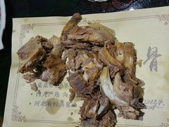 -东口码头·烧鸽子·鱼头泡饼·地方菜(金鹰悦城店)