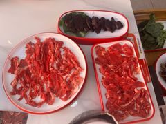 -毛辣果·贵州红酸汤牛肉火锅(西单店)