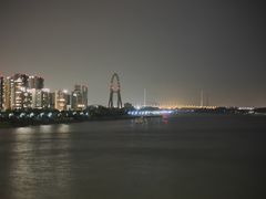 -南京眼步行桥