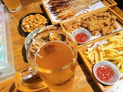 -汉森熊啤酒屋(雨耕山店)