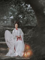 -盘子女人坊古装写真摄影(厦门总店)