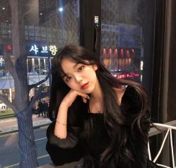 -MOVAN  HAIR莫凡匠人发型屋