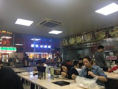-华威达牛庄(黄埔大道西店)