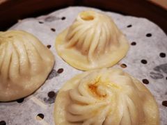 蟹黄汤包-知味观(湖滨总店)