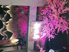 -韵秋荷(宝山龙湖天街店)