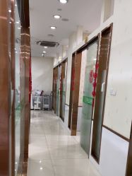 -苗医生专业祛痘·皮肤管理