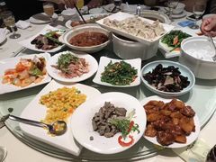 -中家鑫园温泉酒店鑫悦汤泉