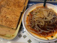 -乡村馕坑肉·烧烤·新疆菜·本地人更爱吃(阿勒泰首店)