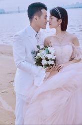 -挪娅婚纱摄影皇家会所
