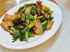 绍皮回锅肉-柏合黄记豆腐皮饭店