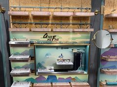 -MUJOSH木九十眼镜(月星环球港B1店)