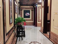 -皇宫大酒店