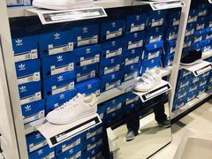 -阿迪达斯(八方汇精品优惠店)