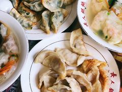 马蹄锅贴-长人馄饨铺(解放街店)