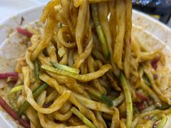 -黑八私房老北京炸酱面