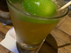 -SISTERS BAR RESTAURANT川意酒馆(嘉善老市H楼店)