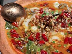 云南杨林酸菜鱼-云海肴·汽锅鸡·云南菜(高德置地店)