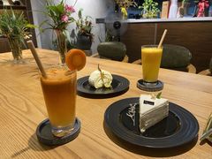 苹果胡萝卜汁-25#COFFEE(古地石店)