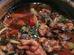 -渝君重庆火锅(嘉宾路店)