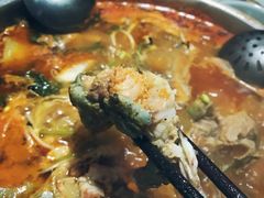 -野山舂·贵州现舂酸汤火锅(鸿通城店)