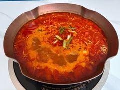 -毛辣果·贵州红酸汤牛肉火锅(西单店)