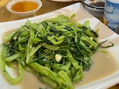 -烧鹅妹饭店