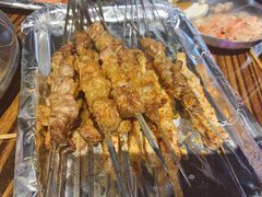 -蚝堡海鲜·威海菜·海肠捞饭·烧烤·亚洲吃蚝公司(幸福门店)