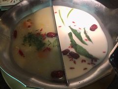 -湊湊火锅·茶憩(东城万达店)