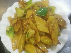 饺子-鹤乡东北菜(崮山路店)