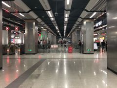 -范湖(地铁站)